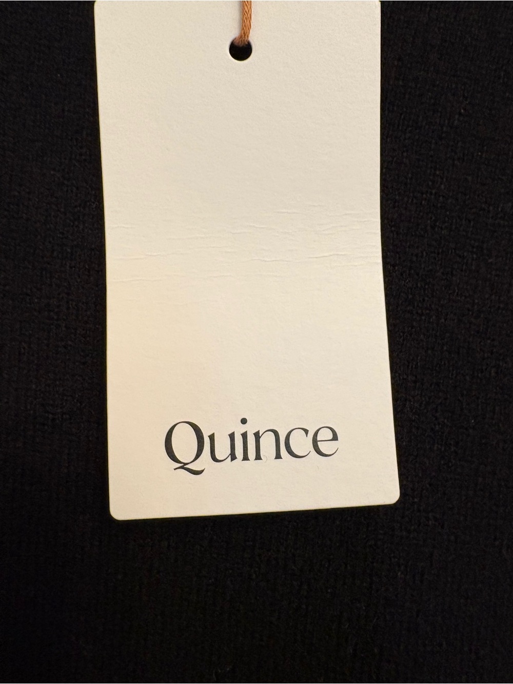 Quince 100% Mongolian Cashmere Black Crewneck Sweater Medium NWT $148 Retail - Picture 5 of 9